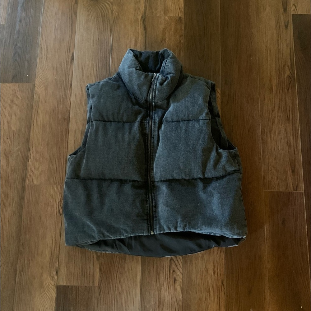 ZUMIEZ PUFFER VEST